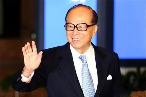 趣新闻最新版本,2分钟了解锤子手机