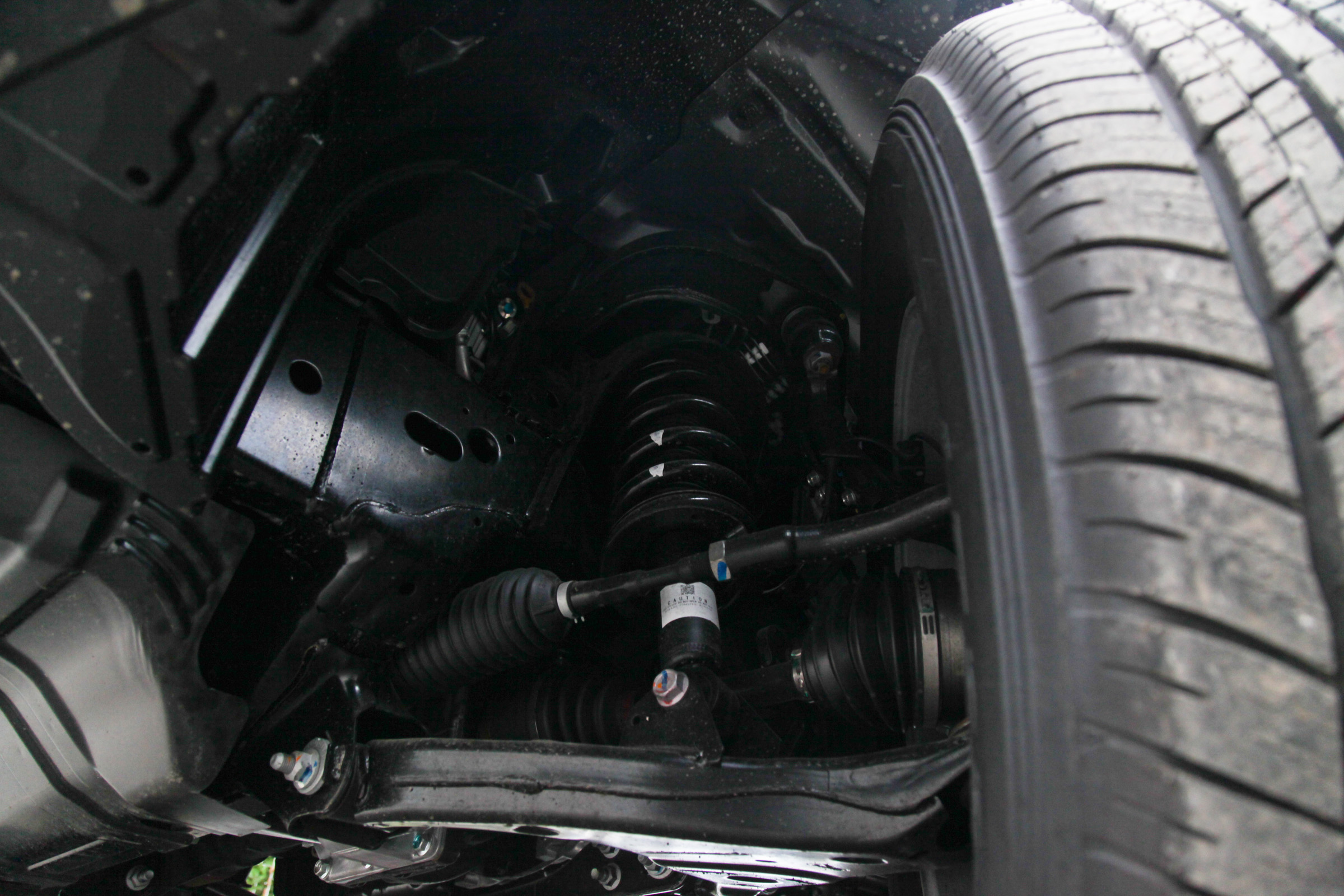 日产途乐4.0铂金版陆巡,日产途乐四驱越野不输牧马人