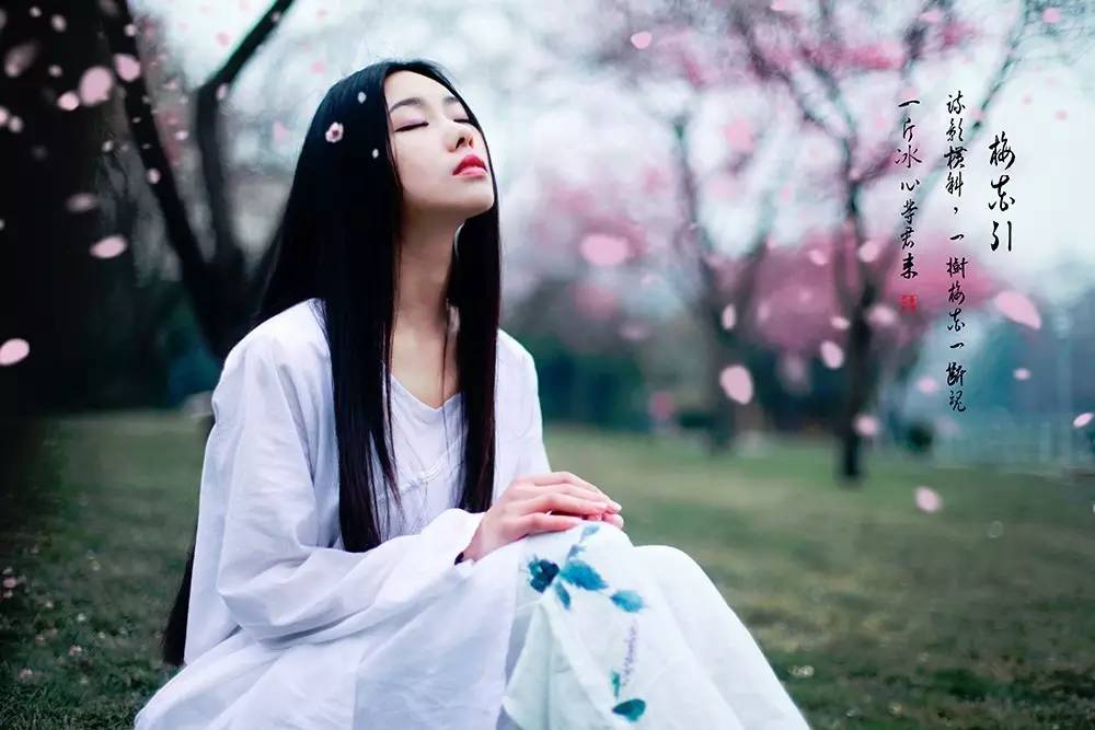 花季怎么拍好看,自由浪漫的人像照片