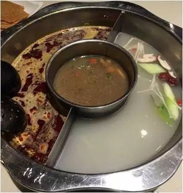 涨姿势丨重庆人对合肥火锅的麻辣点评！大跌眼镜？
