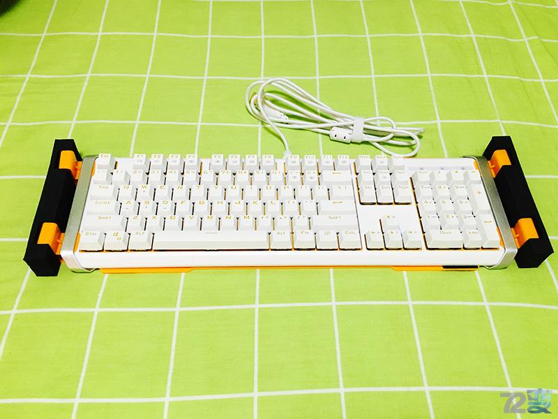 贱驴612机械键盘有线黑轴,贱驴612蹄子键盘拆解