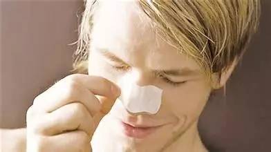 面子|先生必须掌握的进阶理容技巧——黑头终结技