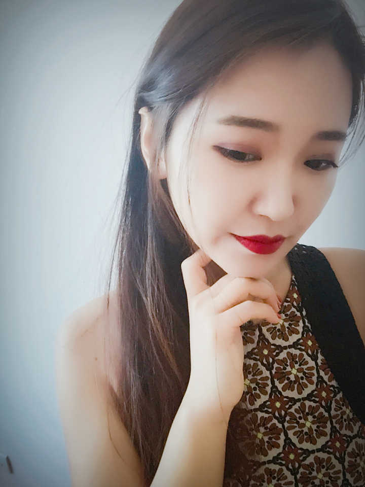 女学生怎么一步步变精致变美,女生是如何一步步变美