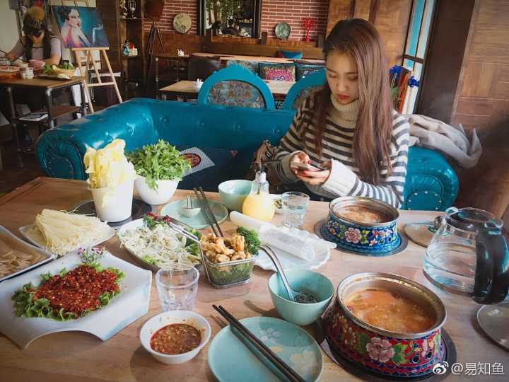 女学生怎么一步步变精致变美,女生是如何一步步变美