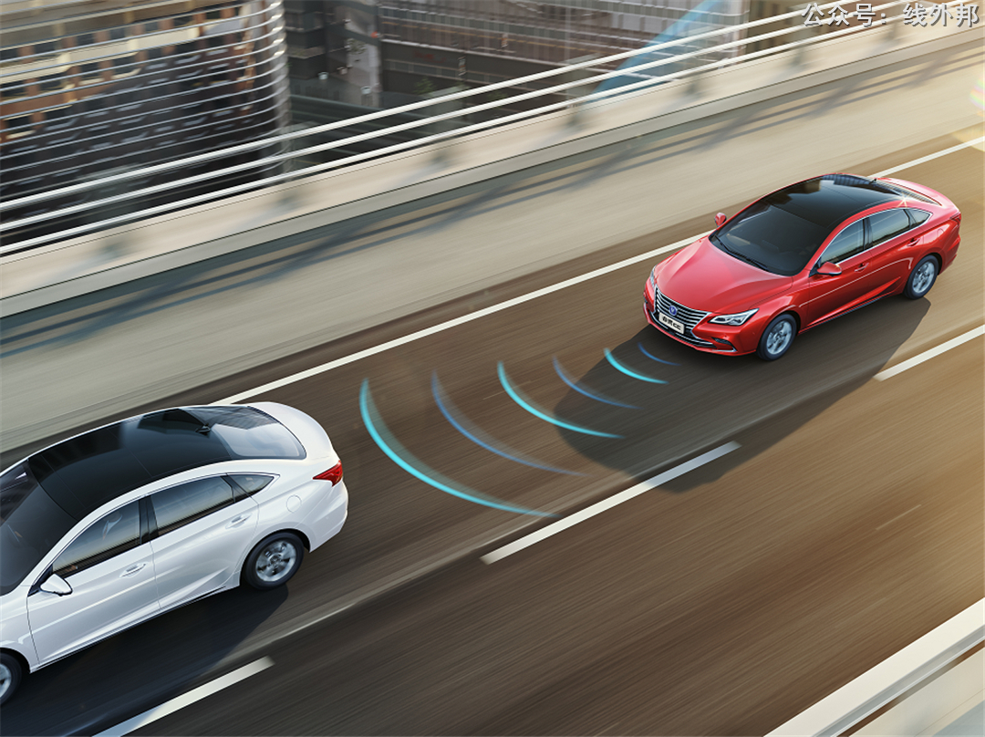 东方美学+飞屏黑科技睿骋CC开创B级车自主时代