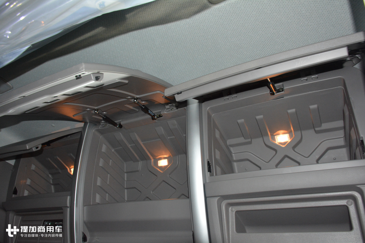 新款乘龙h5v牵引车报价,中长途重卡