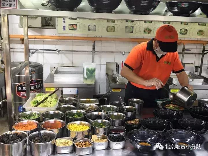 首经贸区最大食堂,北京首经贸第一大食堂