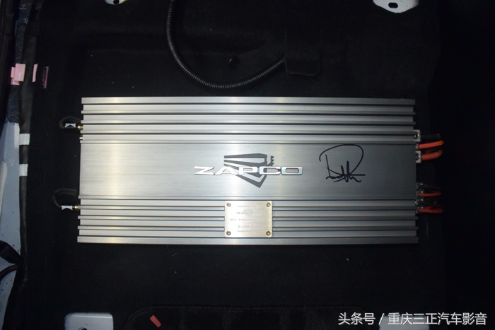 重庆丰田霸道汽车音响改装,成都丰田汉兰达丹拿音响改装升级