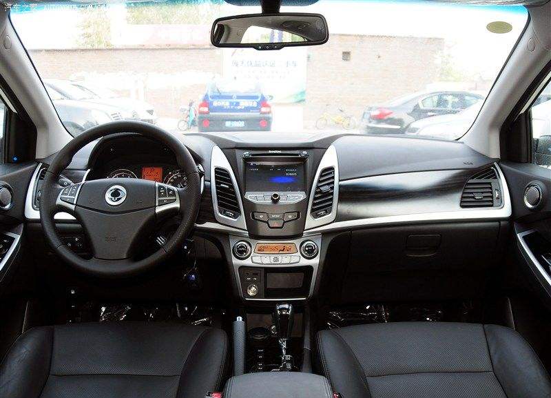 双龙柯兰多车型图片 (双龙柯兰多有动力模式吗)