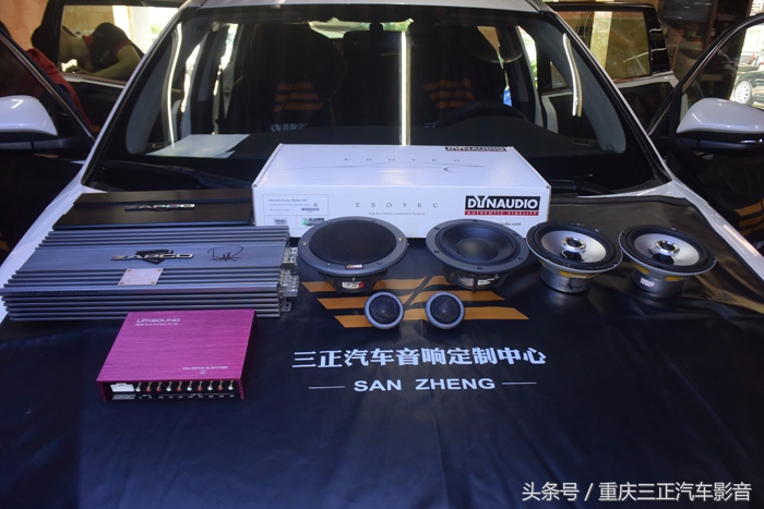 重庆丰田霸道汽车音响改装,成都丰田汉兰达丹拿音响改装升级