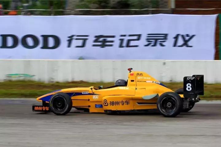 见证王者角逐DOD车用摄像机为乐虎CFGP宁波收*战官**加油