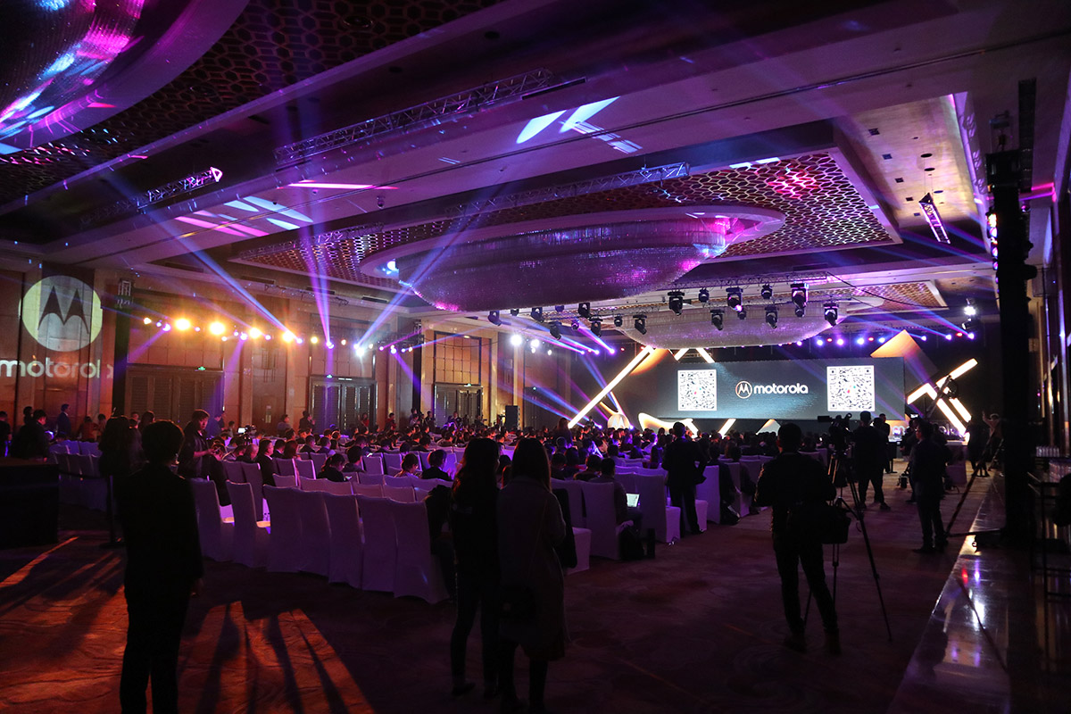 佳能eos5dmark3,佳能eosm100怎么样