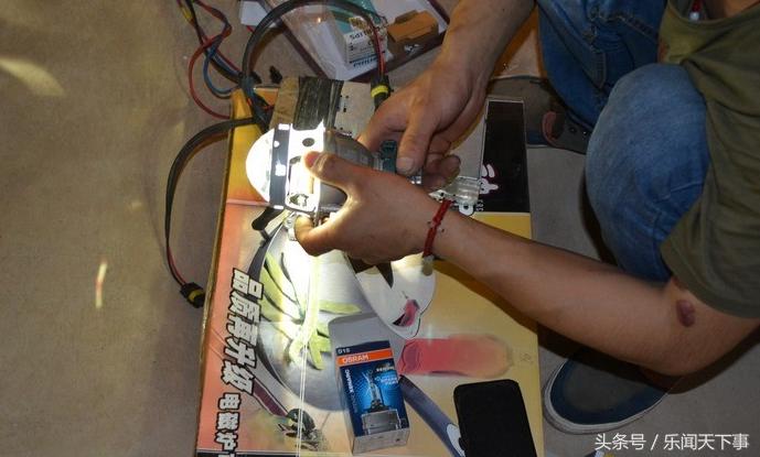 欧司朗和飞利浦氙气灯哪个好,飞利浦和欧司朗氙气灯泡哪个好