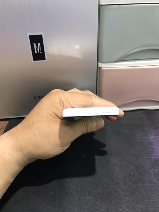 性能和手感好的苹果手机,iphone这个手机的缺点