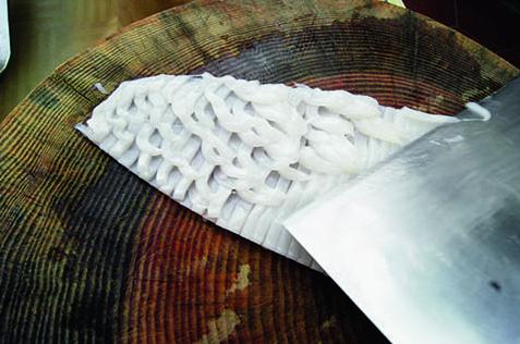 鱿鱼师傅不会切鱿鱼花刀不会识别鱿鱼墨鱼看懂了你就是大师