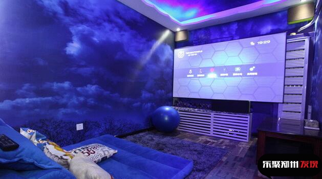 郑州影咖探店,私人影咖包房创意造型