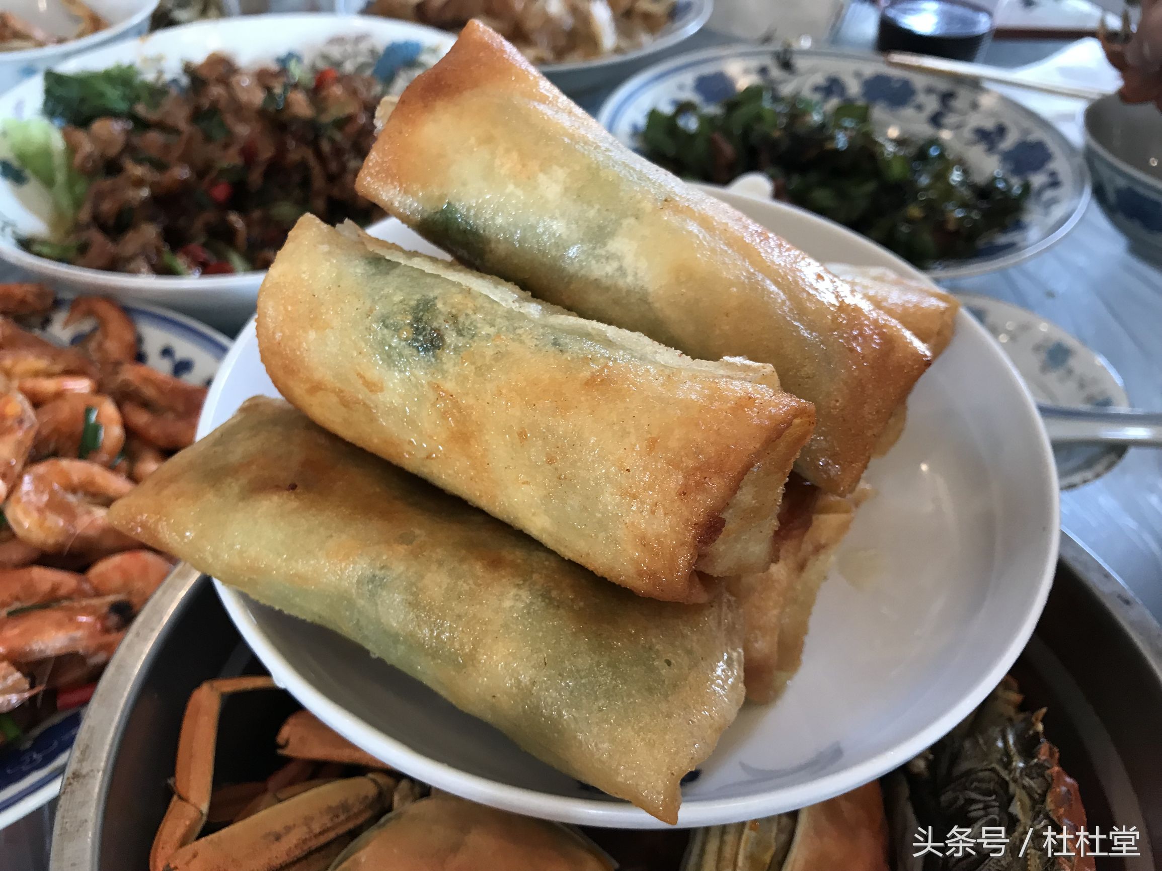 春卷怎么炸又酥又脆不容易焦,春卷怎么炸又酥又脆炸几分钟