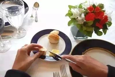怎么样优雅吃西餐,吃西餐的优雅视频