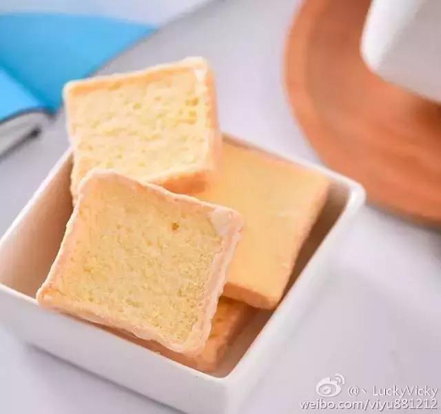 特别好吃的进口零食无添加推荐,10元能买到多少好吃的零食