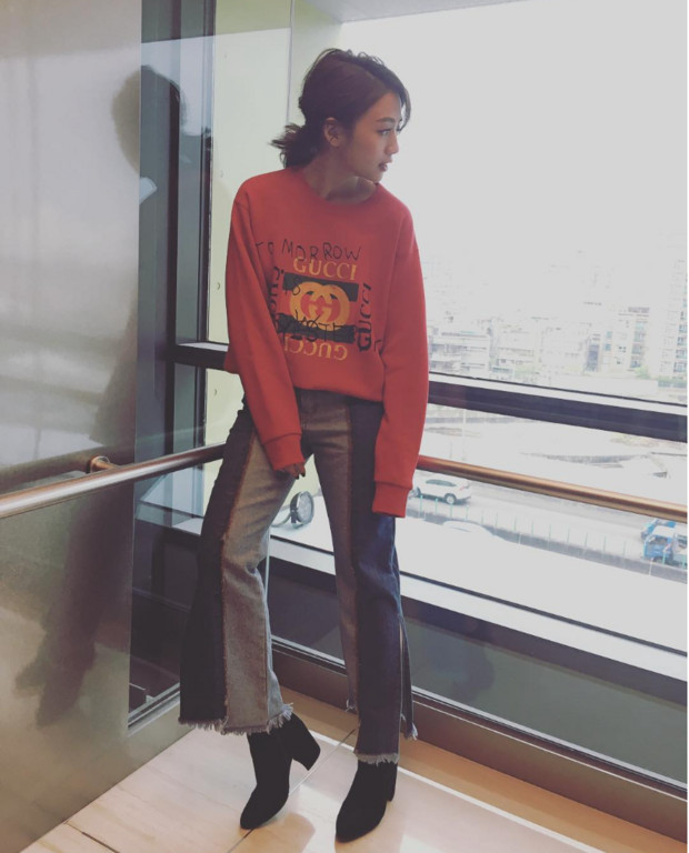 璺熼楝煎绌挎惌,璺熼楝间竴璧峰绌挎惌