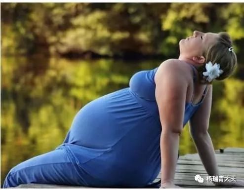 怀孕打喷嚏会导致流产吗,一个喷嚏引起血崩