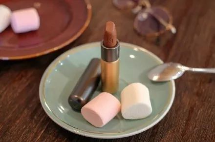 这大概是史上最全口红种草了！不Allin也能有全世界最美的色号！