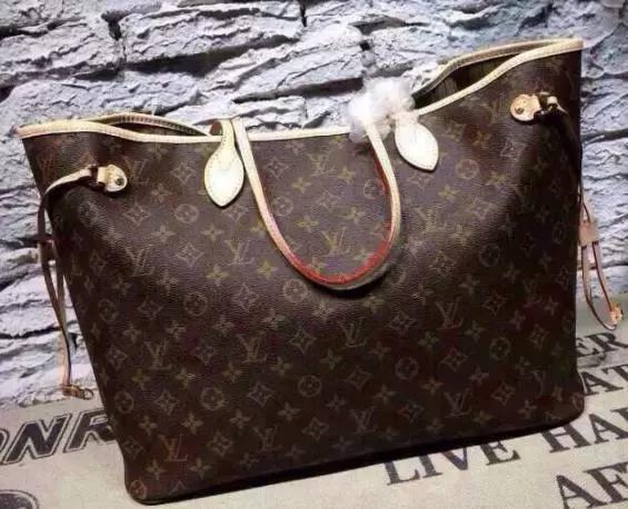 留*生妹学**纸想做个精致的猪猪女孩，却被这里的物价吓得瑟瑟发抖……