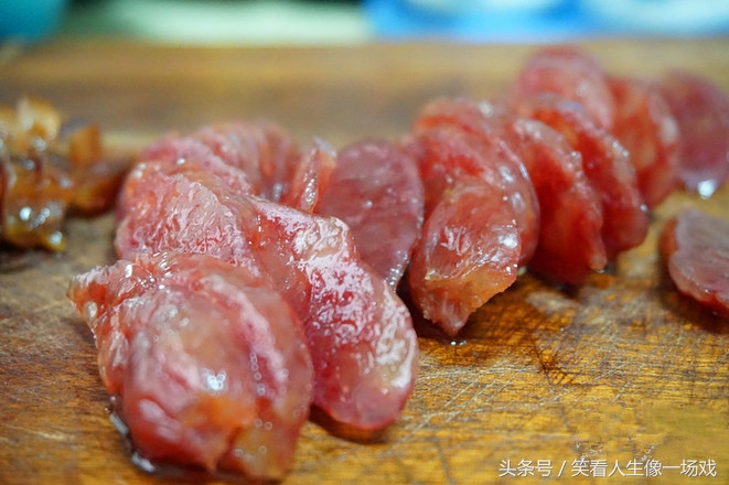 广东煲仔饭，简单上手快，可别错过哦