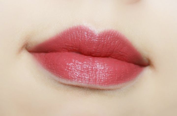 秋冬最显白的9支口红,兰蔻黄皮显白口红秋冬