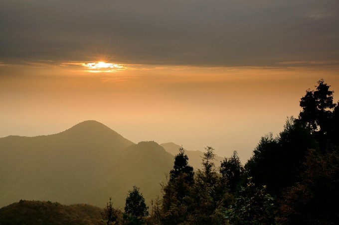 金秋自驾游最佳路线,金秋自驾旅游最新视频