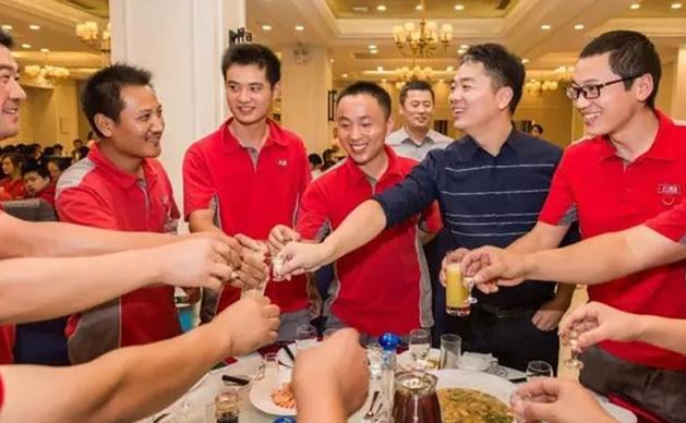 刘强东京东物流年薪,刘强东500亿身价