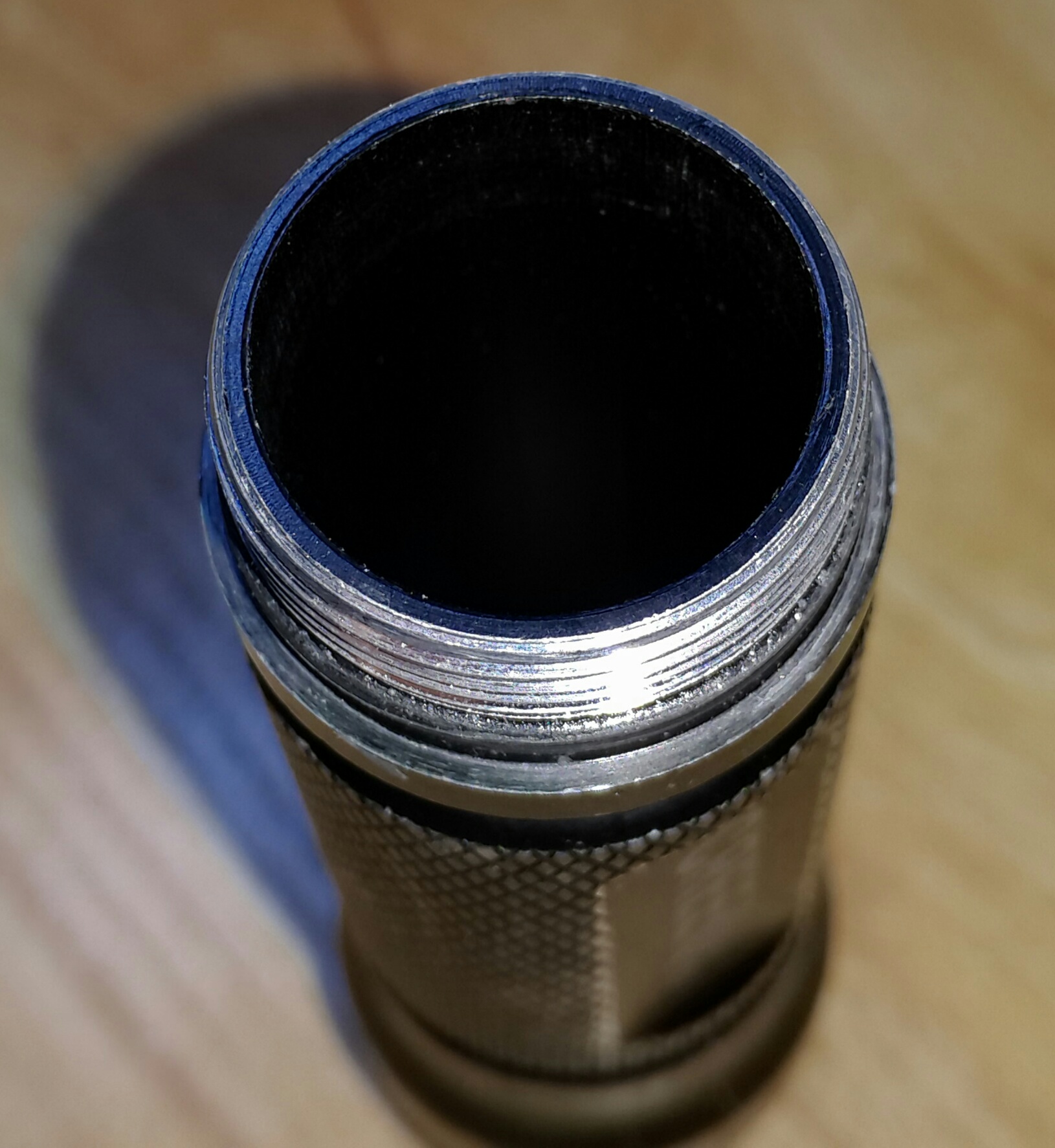 神火远程强光手电筒c8价格,神火手电筒c8-m如何拆卸