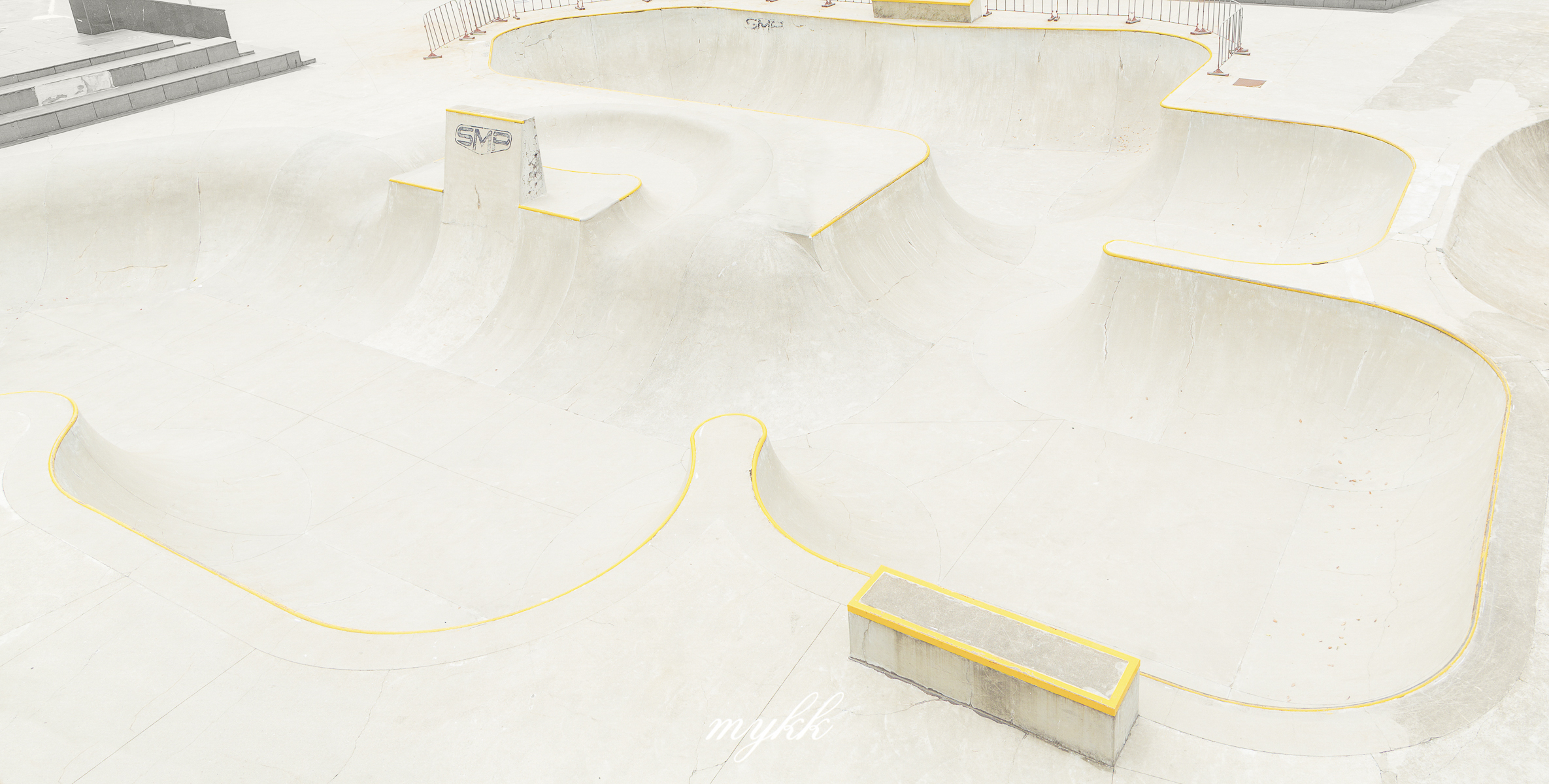 摄影中的大三元是什么,初学摄影一套大三元够用了吗