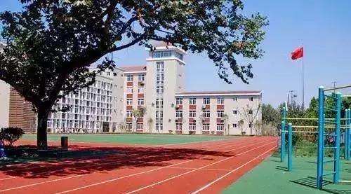 鍗椾含鐧惧勾鑰佹牎灏忓,鍗椾含鐧惧瞾瀛︽牎