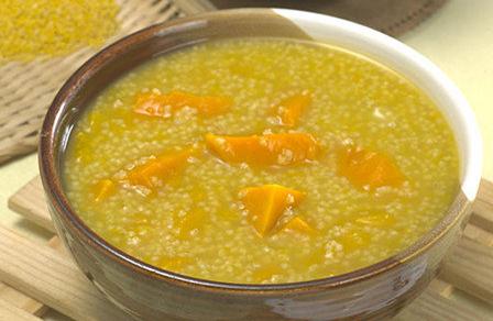 适合秋季养胃粥的做法大全,冬季养胃纯小米粥的家常做法大全