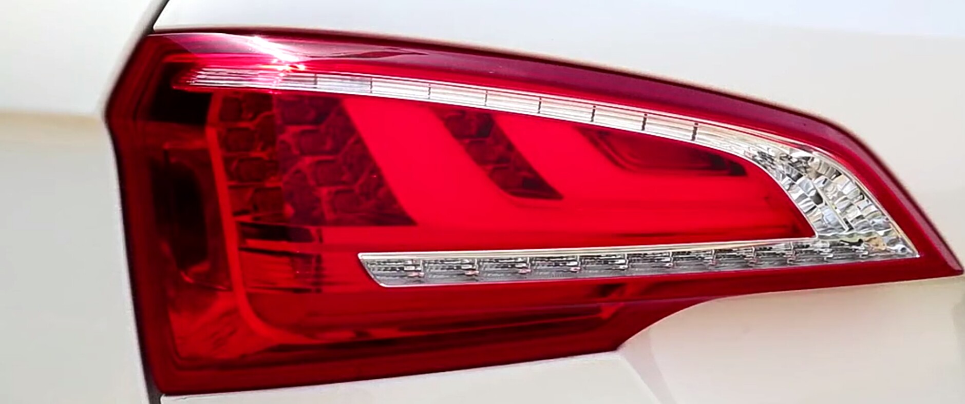 10万元的宝骏730,17款宝骏730最高配功能介绍