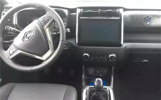 长安“照虎画猫”造出最便宜路虎，外观霸气，空间巨大只要5万