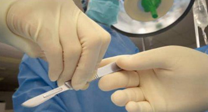 为什么顺产还要挨一刀，听听这些过来妈咪谈感受！