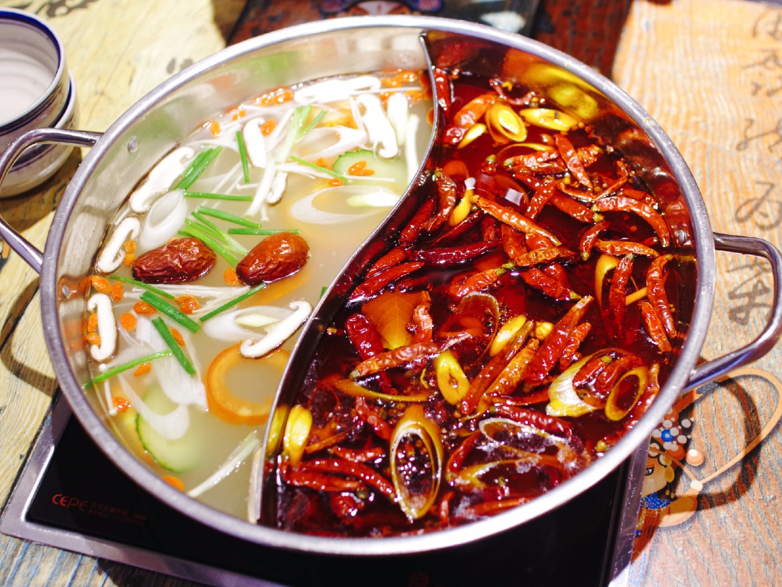 从成都来贵阳的厕所串串是什么鬼！现在吃饭都不能好好吃了？