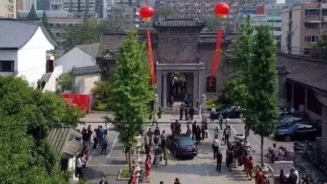 鍗椾含鐧惧勾鑰佹牎灏忓,鍗椾含鐧惧瞾瀛︽牎