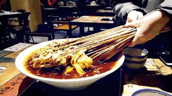 从成都来贵阳的厕所串串是什么鬼！现在吃饭都不能好好吃了？