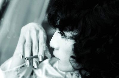 陈坤扮女装女星们都惊慌，刘烨神似范冰冰，李易峰又输在发福上？