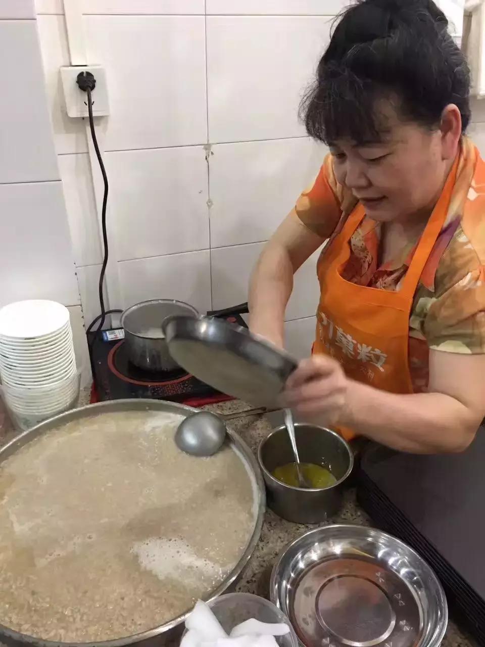 厦门古早味美食,街头阿姨做的美食