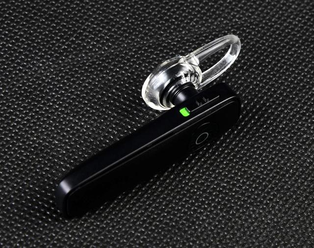 无线蓝牙耳机摆脱有线束缚,无线蓝牙耳机手把手教你