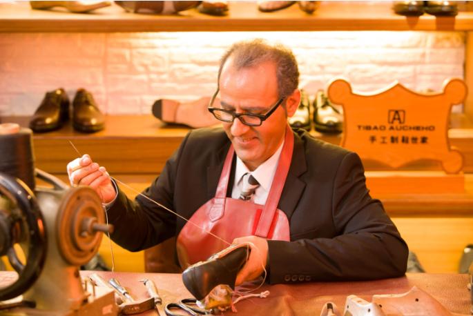 东莞祈祈服饰有限公司,祈祈轻奢服饰