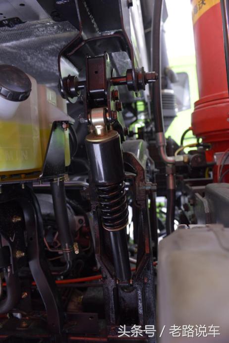 国五东风天龙kc渣土运输车,东风天龙kc420渣土自卸车