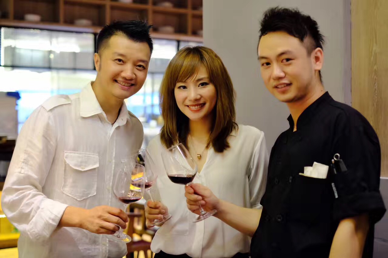 海归美女的西餐厅不得了！用舒芙蕾征服了米其林大厨，来合作菜品