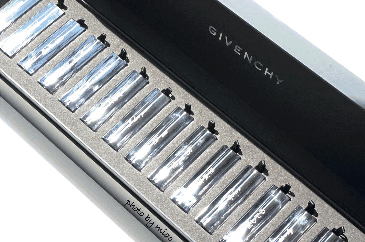 明星晒自己口红,晒男朋友口红