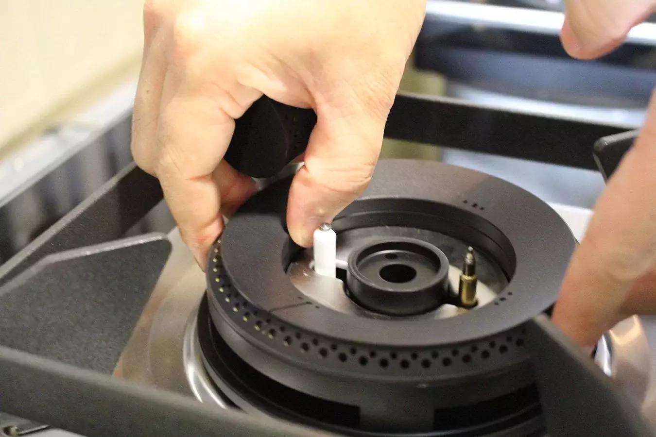 老板牌油烟机多大吸力合适,老板油烟机哪款吸力大噪音小