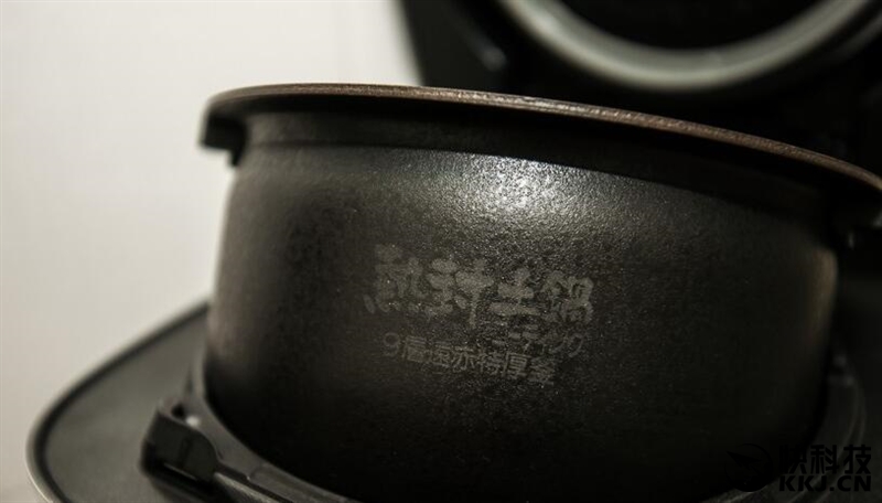 小米1.6l电饭煲对比测评,小米999元电饭煲评测